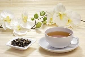8451_300-8981814-jasmine-tea