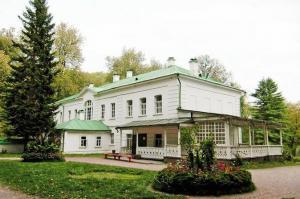 Edebiyat Severlerin G&ouml;rmesi Gereken 10 Yer