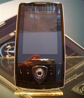 ASUS ZX1 Lamborghini Cep Telefonu