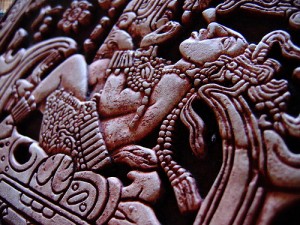 Palenque Mezar Taşı ve Hakkında Yapılan Analizler