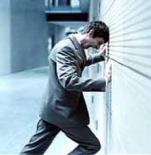 Paranoyaklık Nedir? Paranoyak Düşünceler Bir Hastalık Mıdır?