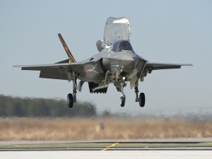 F-35 Lightning ve Dikey Kalkış Yapan Uçak Sistemleri