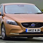 Yeni Volvo V40: C Segmentinin Katili Mi Olacak?