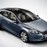 Yeni Volvo V40: C Segmentinin Katili Mi Olacak?