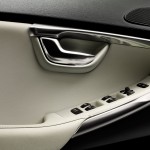 Yeni Volvo V40: C Segmentinin Katili Mi Olacak?