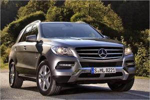 4648_mercedes-benz-2