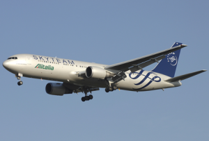 5392_440px-alitalia_boeing_767-300er_ei-dbp_fco_2009-6-5