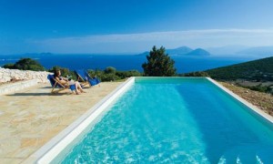 5584_geofos_pool_to_sea