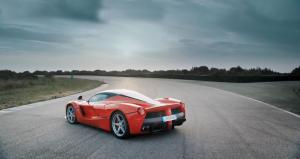 6144_ferrari-laferrari-wallpaper-hd-25