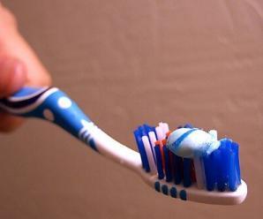Diş İpi, Diş Macunu ve Diş Fırçası Nasıl Kullanılmalıdır?