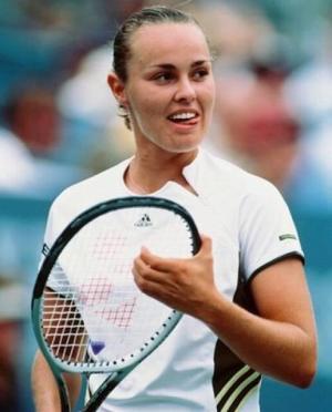 528807-hingis_martina_photo_xl_martina_hingis_6223788