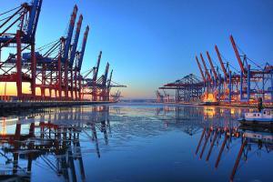 CTB-CTW_Port_of_Hamburg-Waltershof