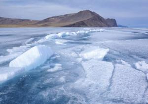 7766_lake-baikal-russia