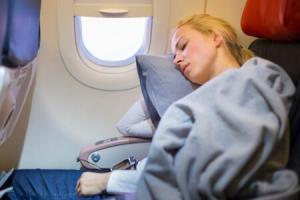 8500_450-89333091-woman-sleeping-with-blanket