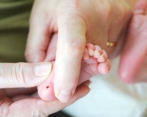 Bebeklerde Topuk Kanı İle Hangi Hastalıklar Tespit Edilir?