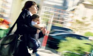 Çalışan Annelerin Bebek Bakıcısı Tercihi ve Alışma Süreci