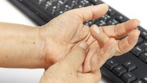 Tetik Parmak (Trigger Finger) Sendromu Nedir?