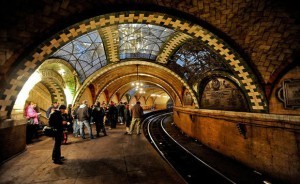 Avrupa'nın En Büyük Metrosu: Moskova Metrosu