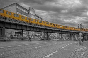 Almanya'nın En B&uuml;y&uuml;k Metrosu: "Berlin U-Bahn"