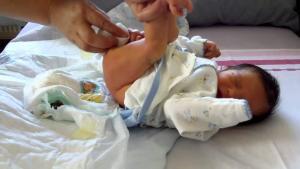 Yeni Doğan Bebek Bakımı Nasıl Olmalıdır ?