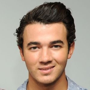 Kevin Jonas Kimdir?