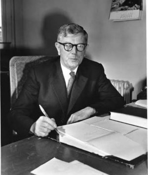 Frank Macfarlane Burnet Kimdir?