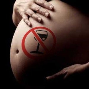 Gebelikte Alkol Tüketmenin,Anne ve Bebeğe Zararları Nelerdir?