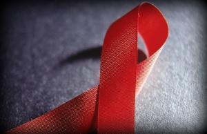 AIDS Hastalarına Önerilen Beslenme ve Bitkisel İçerikli Takviyeler Nelerdir?