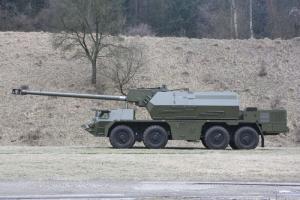 ZUZANA 2 155mm Kendinden Tahrikli Obüs Nasıl Bir Araçtır?