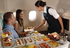 Uçakta Yiyeceklerin Lezzetleri Neden Farklıdır?