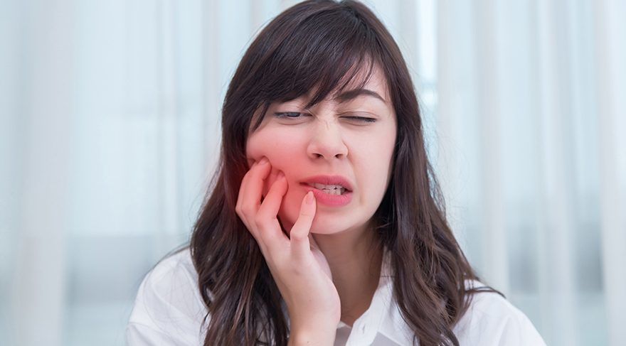 Diş Eti Ağrısı ve Tedavi Yöntemleri