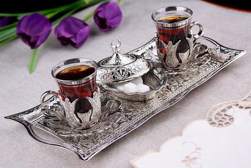 Türkiye'de Çay Kültürü Nasıldır?