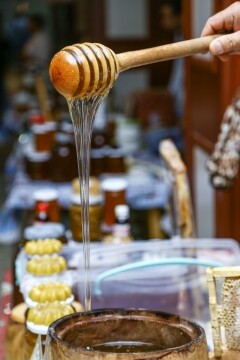 Yonca Balı Nedir ve Yararları Nelerdir?