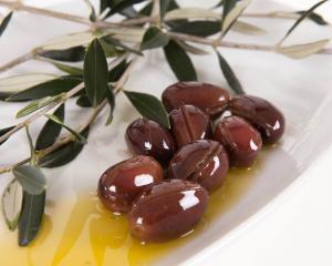 Kalamata ya da Yunan Zeytini Nedir?