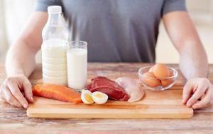 Proteinin Önemi Nedir, Yaş Gruplarına Göre Ne Kadar Protein Alınmalıdır?