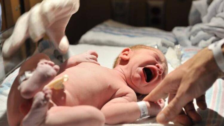 Doğum Yaralanmaları: Tanımı, Nedenleri, Belirtileri ve Türleri