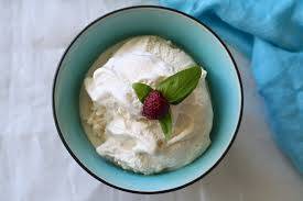 Kuark (Quark) Peyniri:  Yararları, Kullanım Alanları ve Besin Değeri