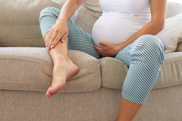 Hamilelikte Ayakların Şişmesi ve Çözüm Yolları