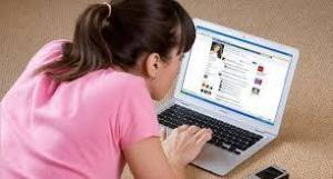 Facebook Kullanımının Psiko-sosyal Yönleri