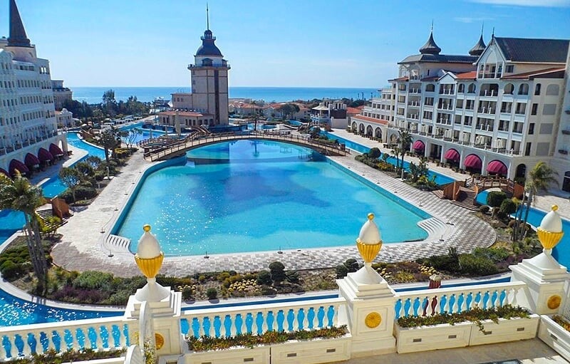 Tatillerin Vazgeçilmez Rotası Antalya’da Keyifli Tatil Fırsatları: Antalya Otelleri