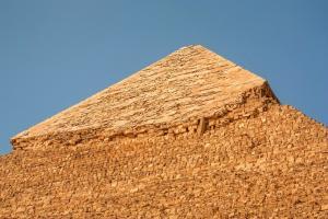 Büyük Giza Piramidi Nasıl Bir Yapıdır?