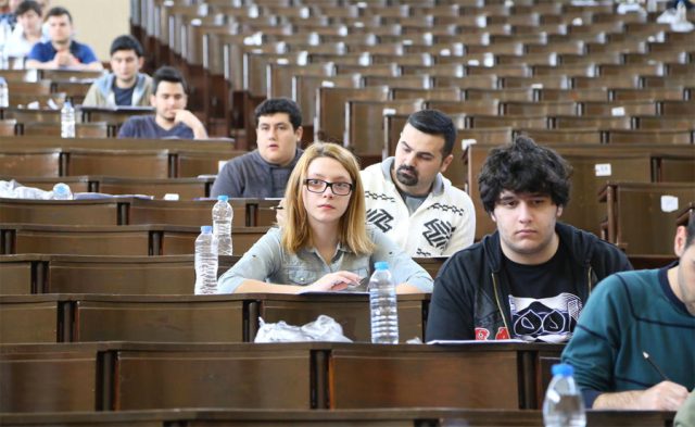 Üniversite Harf Notları Sistemindeki Anlamlar Neledir?